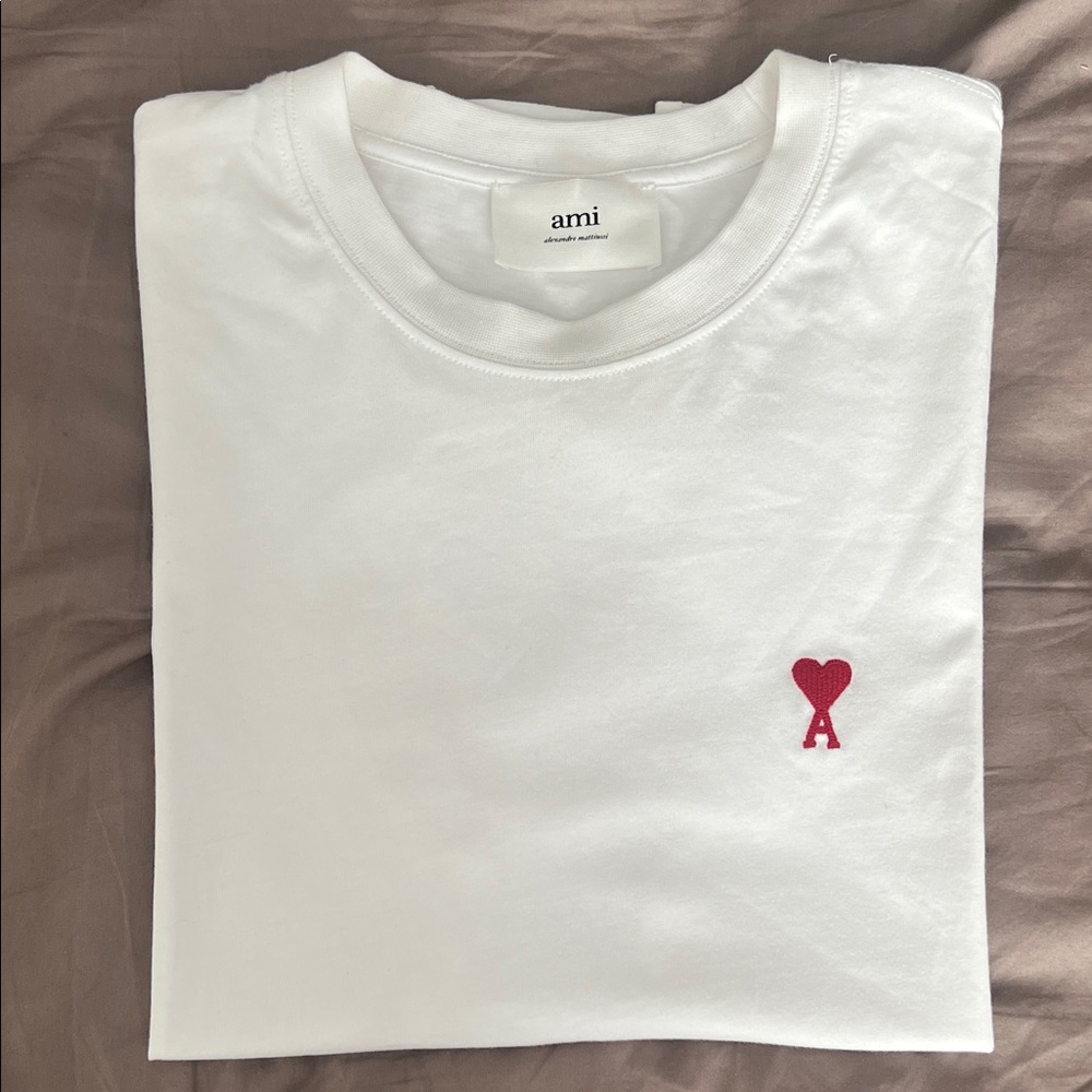 Ami Classic White Tee with Red Accent